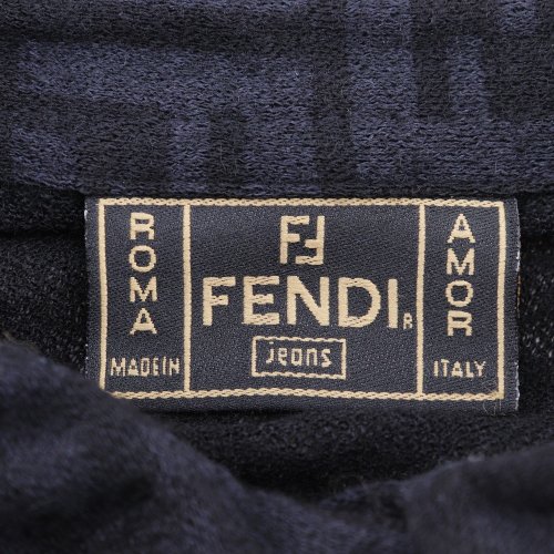 FENDI フェンディ ズッカ 長袖シャツ ウール 黒 レディース【M222524001】中古 FENDI フェンディ ズッカ柄 シャツ ウール 長袖 ブラウス (株