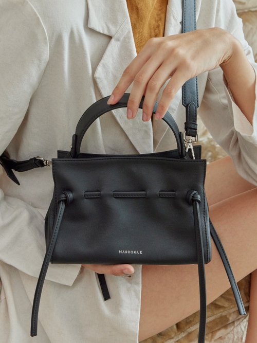 Marroque Drawstring genuine leather Crossbody bag