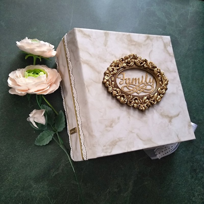 Handmade Family Photo Album with Flowers, Lace and Marble Eco-Leather Cover - 相簿/相本 - 紙 多色