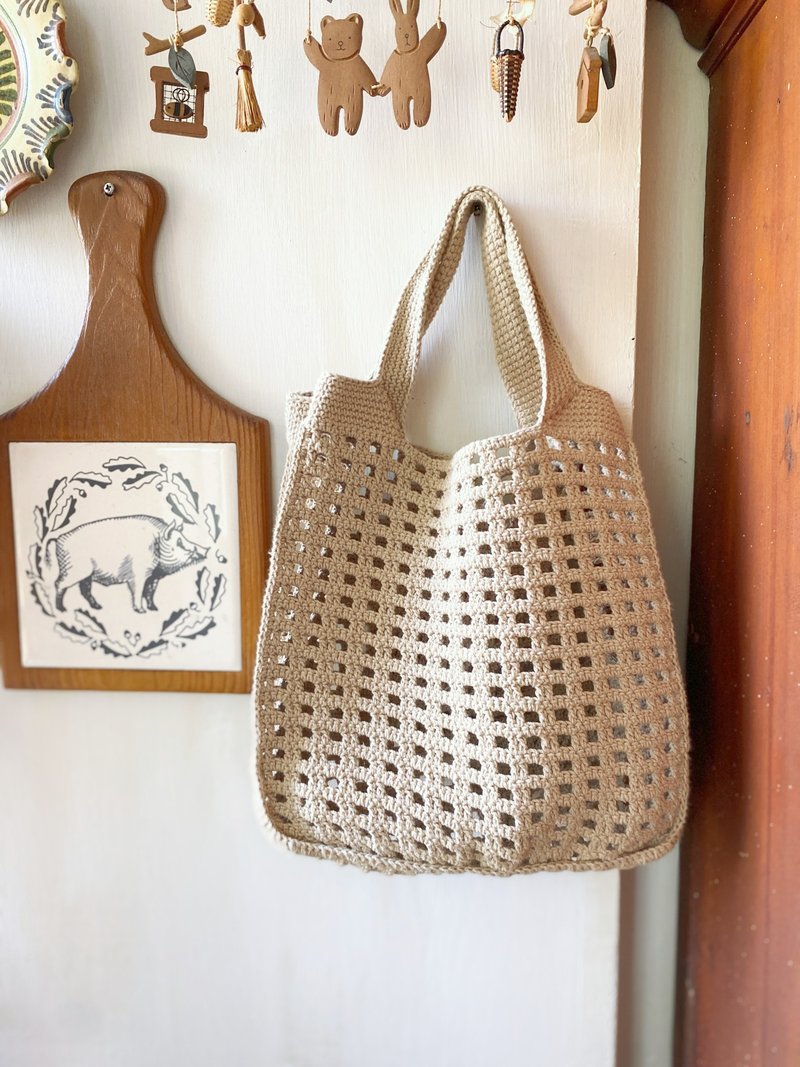 【Good Day Handmade】Handmade. Handmade Korean cotton thread checkered woven light Khaki square bag - Handbags & Totes - Cotton & Hemp Khaki