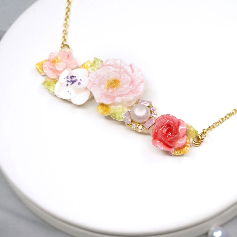 Elegant Rhinestone floral necklace =Flower Piping= Customizable - สร้อยคอ - ดินเหนียว สีแดง