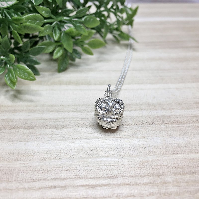 Mini Size Owl Silver Necklace (Mirror Finish) - Necklaces - Silver Silver