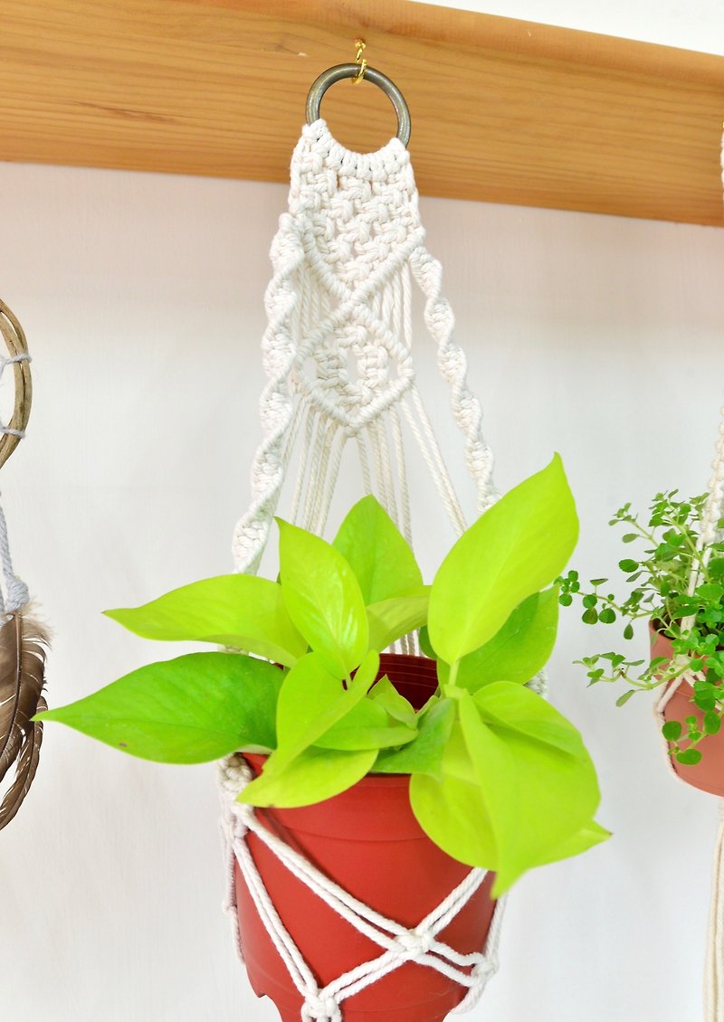White bohemian style potted plant hanging decoration - Items for Display - Cotton & Hemp White