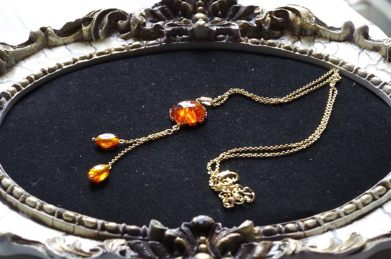 Baltic Amber/Natural Amber/Pendant - Necklaces - Gemstone Orange