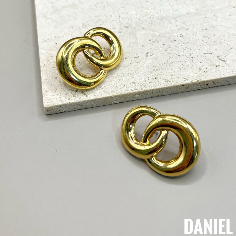 •DANIEL• European and American old Napier metal infinity earrings - ต่างหู - โลหะ สีทอง