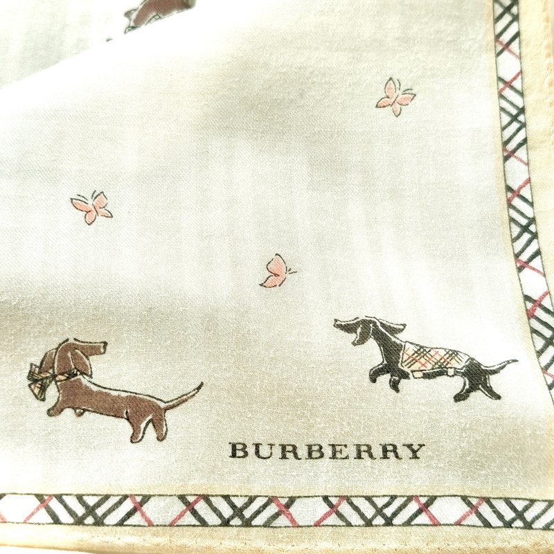 Vintage Burberry Handkerchief Dachshund Dog Motif Silk Cotton 19 x 19 inches - 手帕 - 棉．麻 金色