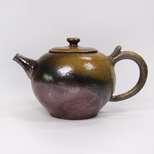 明芽窯(Bardur 陶藝) 明芽窯 l 柴燒杏黃落灰後手壺 茶壺 陶壺 落灰 陶藝品 蒐藏品 H4