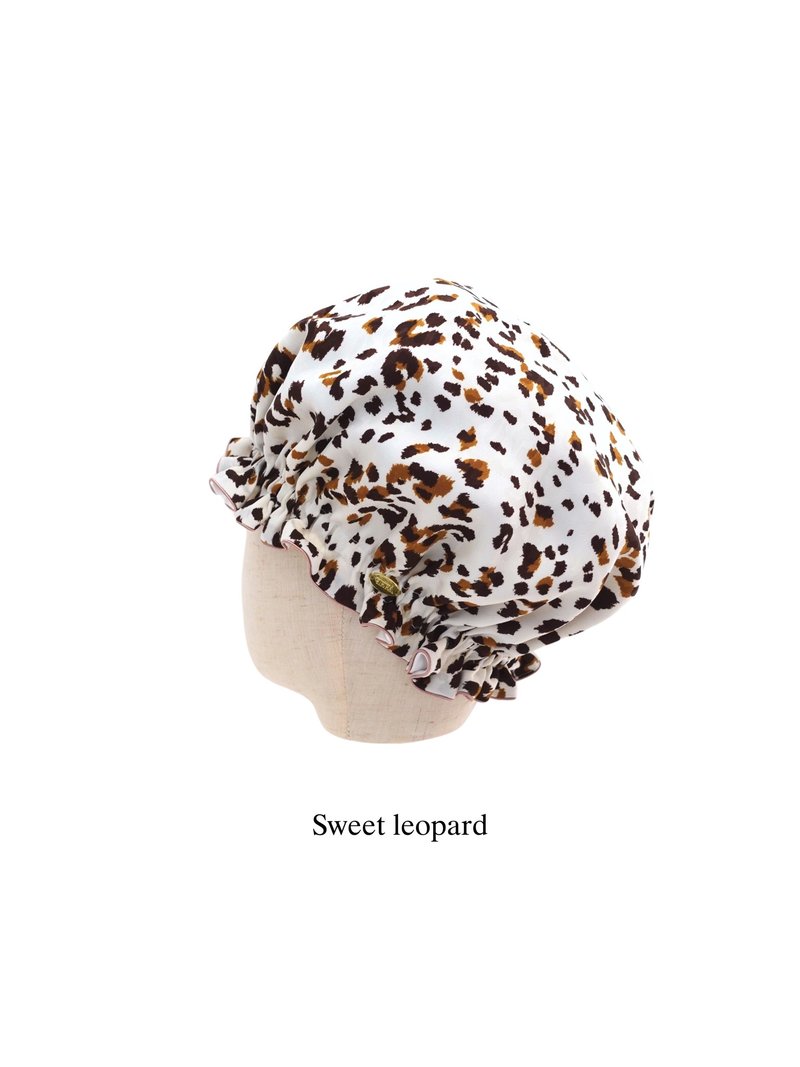 Washable silk nightcap made in Japan Sweet leopard Birthday gift Leopard - อุปกรณ์เสริมความงาม - ผ้าไหม สึชมพู