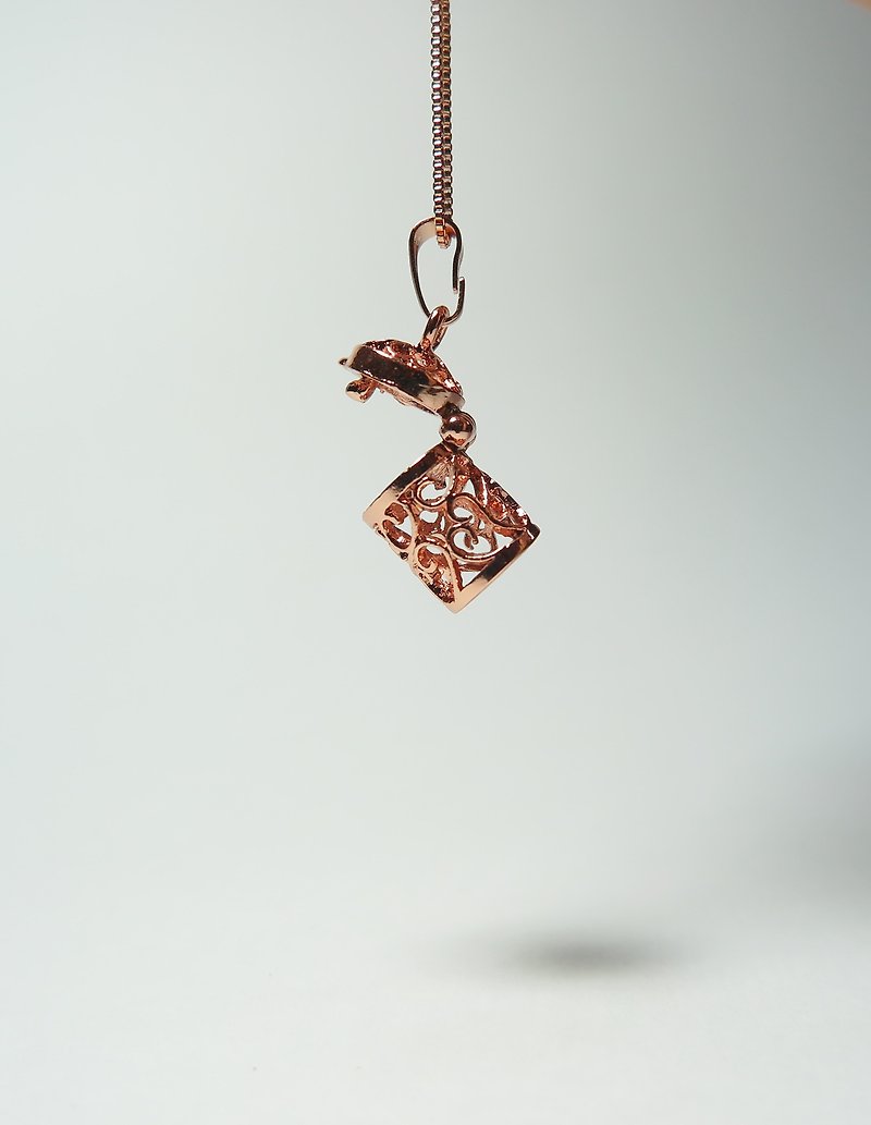 Goody Bag-Neve Jewelry Outline Line Mini Necklace (Rose Gold) - สร้อยคอ - โลหะ 