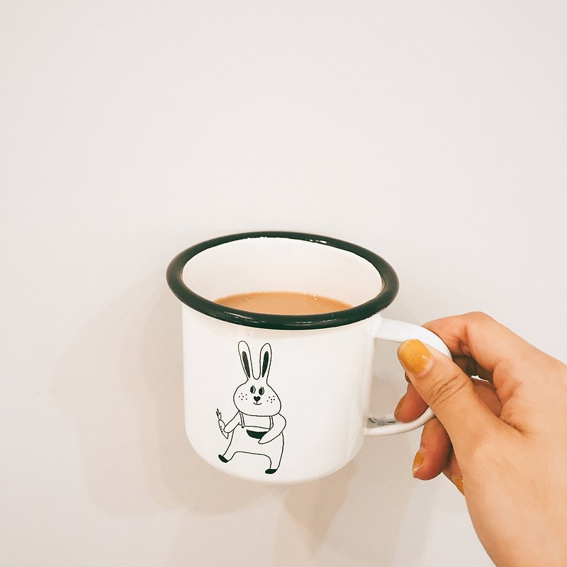 BonBon with a carrot Enamel cup - แก้วมัค/แก้วกาแฟ - วัตถุเคลือบ ขาว