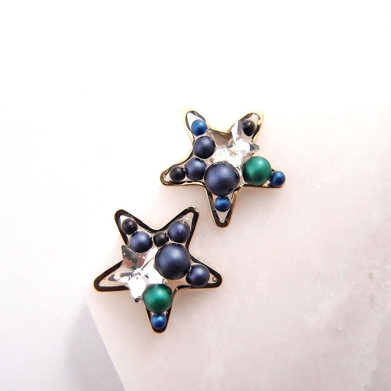 STAR ★ clip-on earrings OR piercing earrings - ต่างหู - ซิลิคอน สีดำ