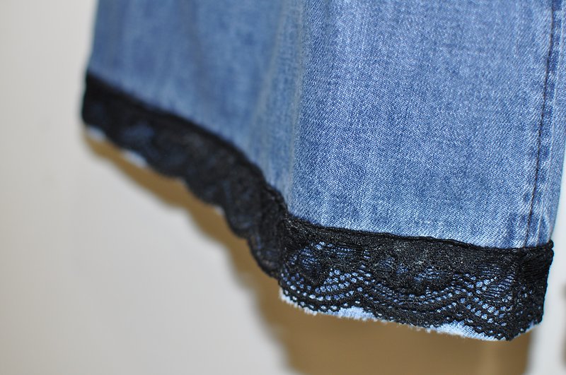 Flat 135 X Taiwan Designer Series Waist Elastic Pants Leg Splicing Lace Denim Wide Pants - Women's Pants - Cotton & Hemp Blue