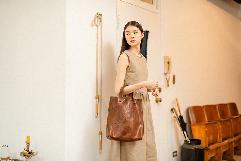 Leather short handle tote bag (brown) - Handbags & Totes - Genuine Leather Brown