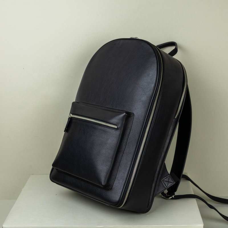 Large Leather Backpack - 後背包/背包/書包 - 真皮 黑色