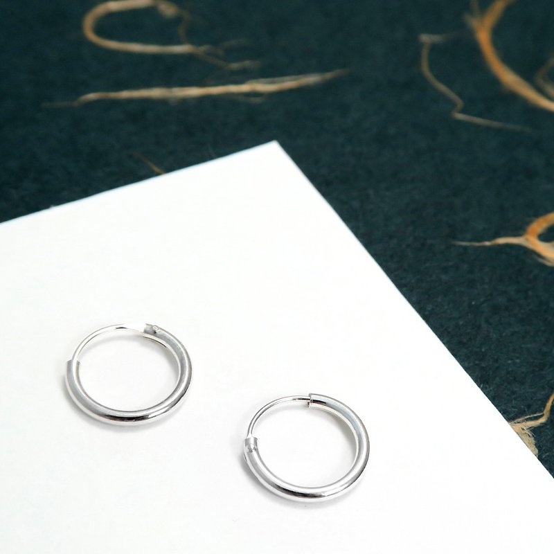 Circle / C-Earrings Round (12mm) Sterling Silver Earrings -64DESIGN - ต่างหู - โลหะ สีเงิน