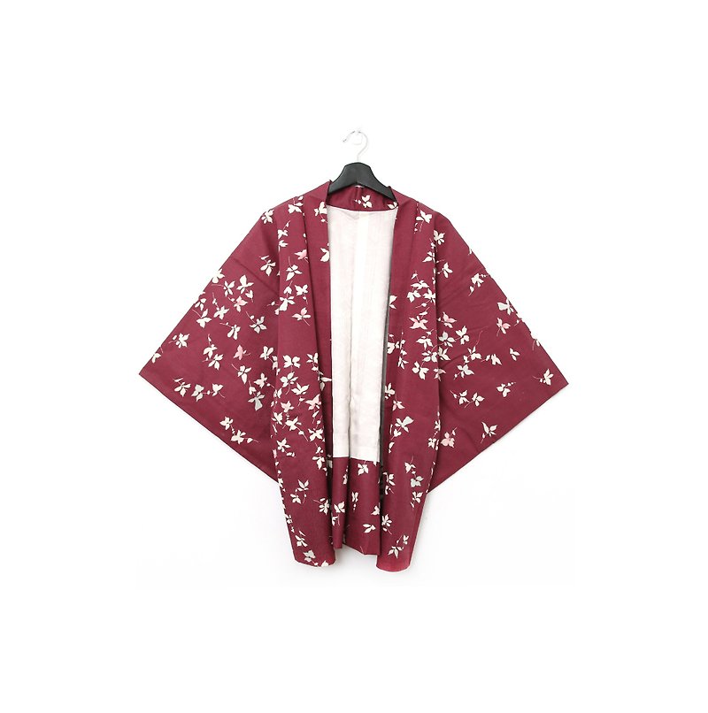 Back to Green-Japan Brings Back to Haori/vintage kimono - เสื้อแจ็คเก็ต - ผ้าไหม 