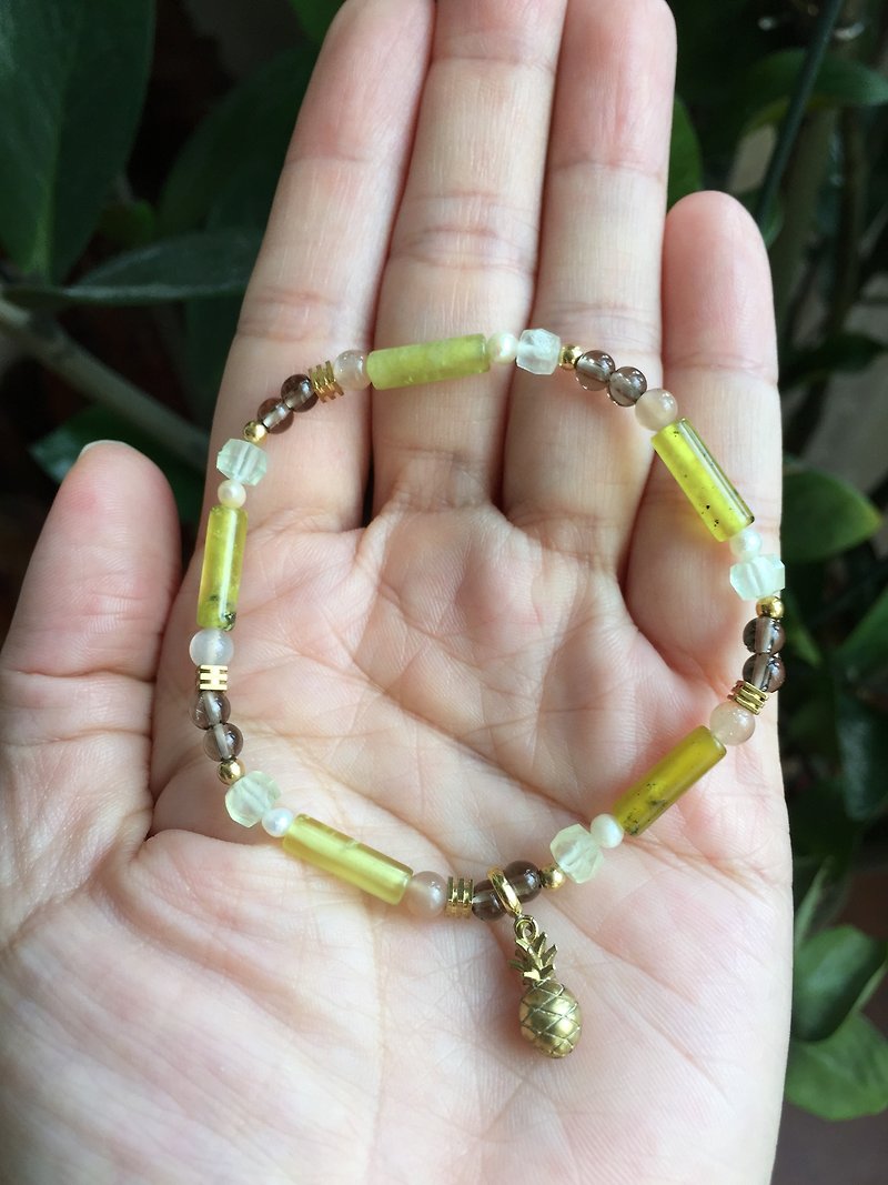 ||Yang Zhi||The Secret Series. Korea olive jade / Stone/ Sun Stone/ citrine / natural pearls