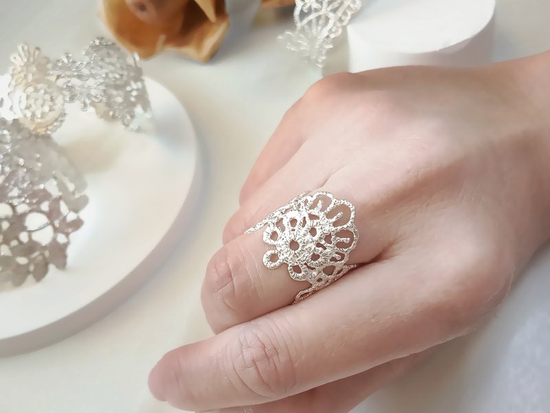 S Lee 蕾絲創作系列 六瓣花戒子/戒指/lace  (925銀 ) - 戒指 - 純銀 