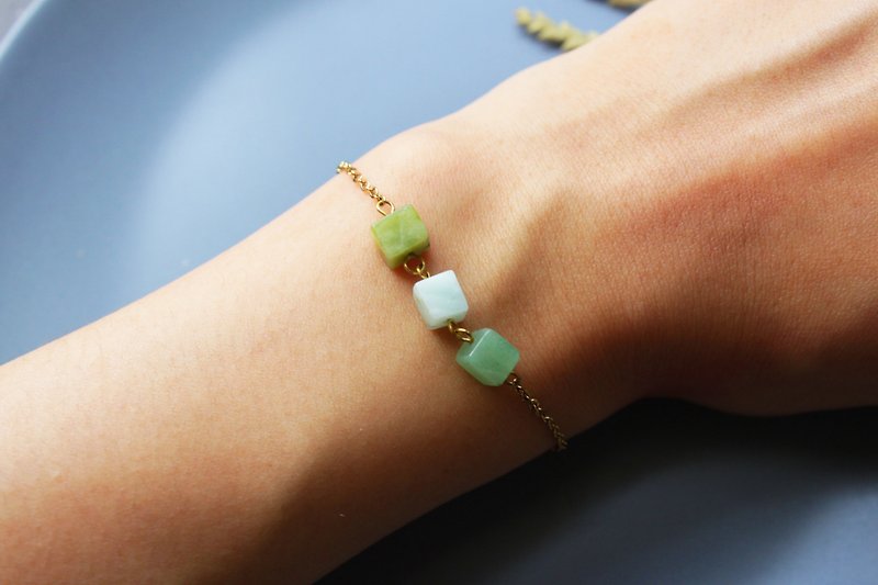 Floating island - bracelet - Bracelets - Other Metals Green