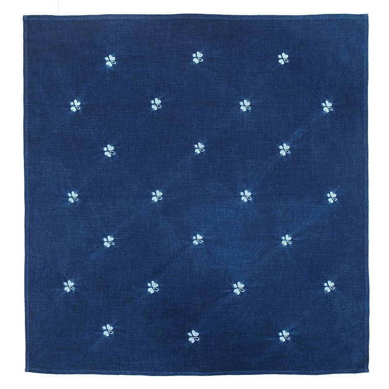 Hand-dyed kerchief with natural  indigo dye chinese traditional style - ผ้าพันคอถัก - ผ้าฝ้าย/ผ้าลินิน 