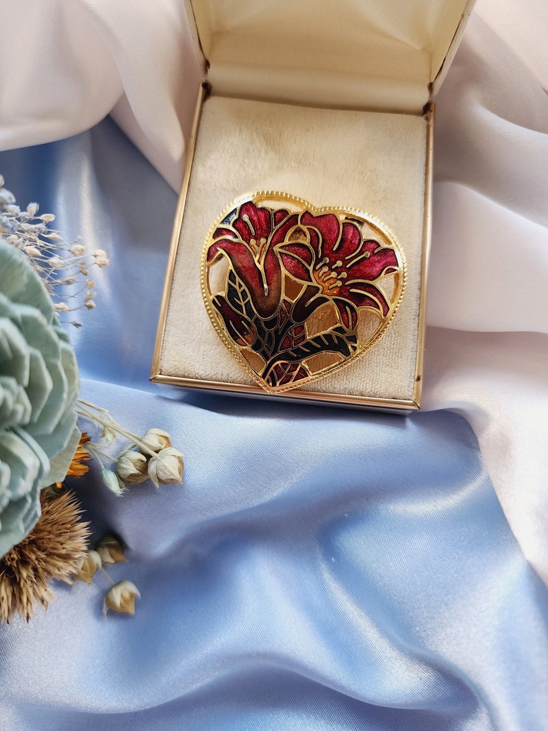 美國西洋古董飾品 / 野百合景泰藍愛心框絲巾夾/復古珠寶首飾 - 其他 - 其他金屬 