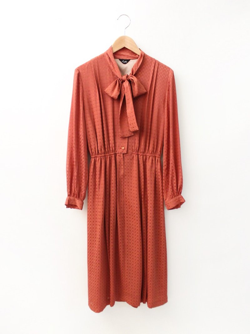 日本製復古典磚橘色長袖領結古著洋裝 Japanese Vintage Dress - 連身裙 - 聚酯纖維 橘色