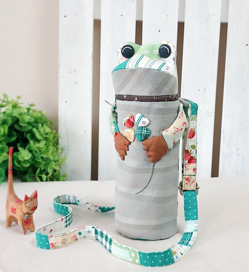 Frog Water Bottle Bag | Large | Long Straps - Beverage Holders & Bags - Cotton & Hemp Green