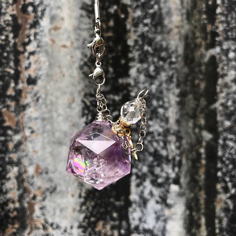 【Lost And Find】Natural rainbow in quartz Amethyst perfume bottle necklace - Necklaces - Gemstone Purple