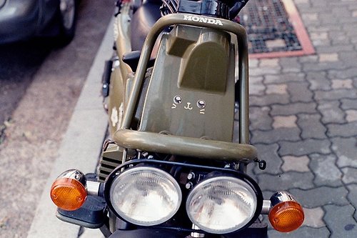 Katie Yang Photographs 攝影 萬用 明信片 - Korea系列 - 微笑的摩托車