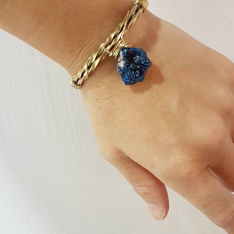 Copper hand made [blue purple quartz stone bracelet] - Bracelets - Gemstone Blue