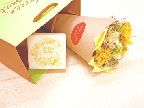 Green Dream Gift Set - Dry Bouquet / 120g Soap / Big Bag