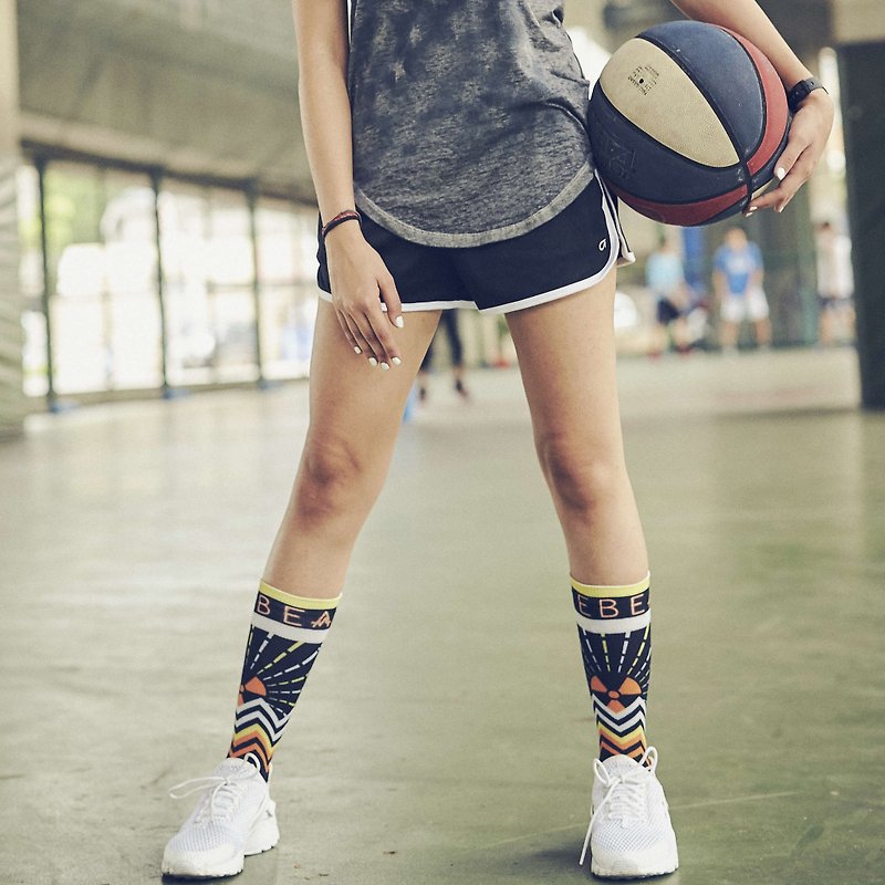 Electric籃球滑板慢跑印花運動襪 男女中性情侶 - 襪子 - 聚酯纖維 多色