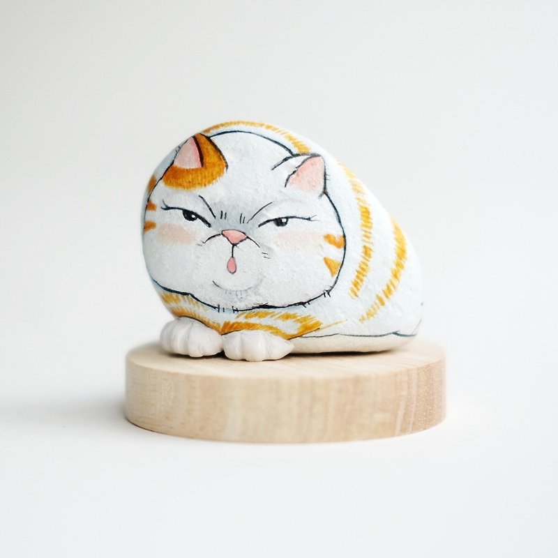 Cat stone painting. - 公仔模型 - 石頭 白色