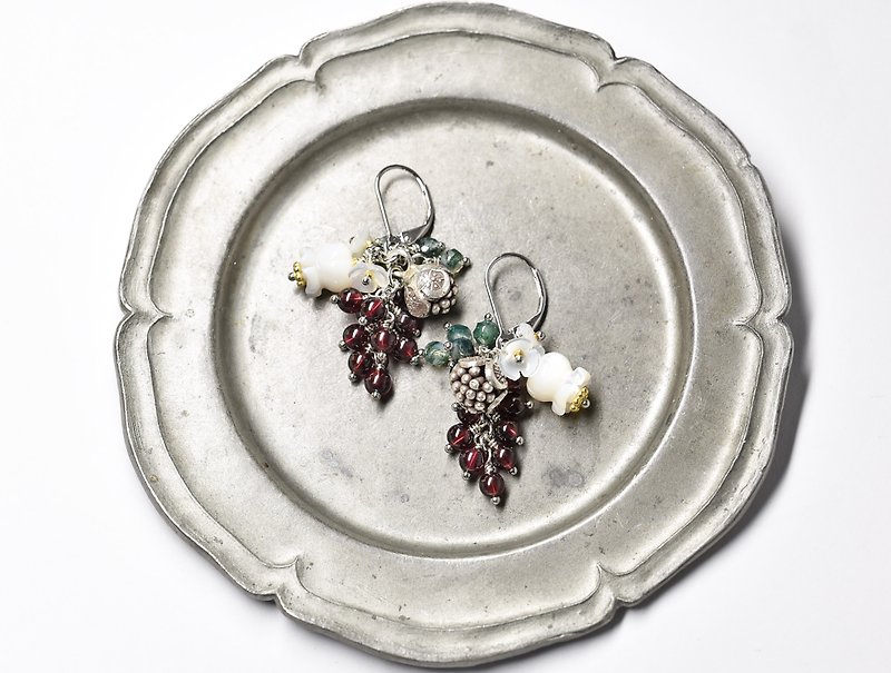 Fluffy garnet and moss agate, lily of the valley and florets, colon and round flower Karen Silver earrings - Earrings & Clip-ons - Gemstone Purple