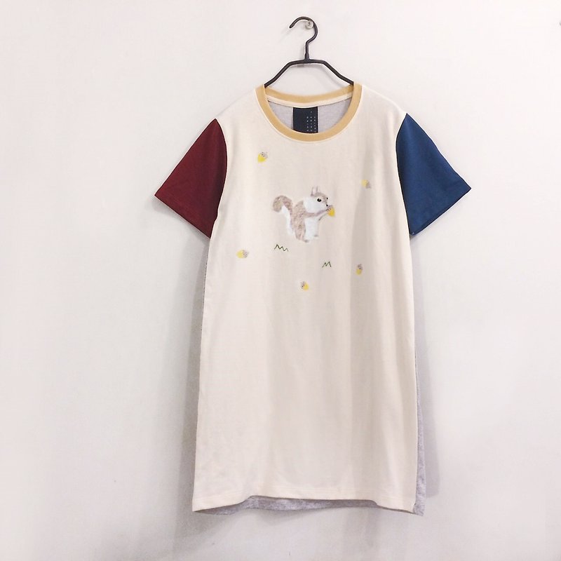 Squirrel - Enjoy Eating --T Shirt Dress / Onepiece - One Piece Dresses - Cotton & Hemp Multicolor
