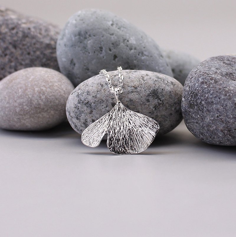 Sterling silver ginkgo leaf necklace small