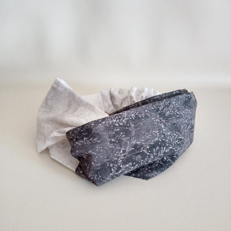 クロスタイプのヘアバンド　ターバン　ラメグレーボタニカル　29 - ヘアバンド．カチューシャ - コットン・麻 グレー