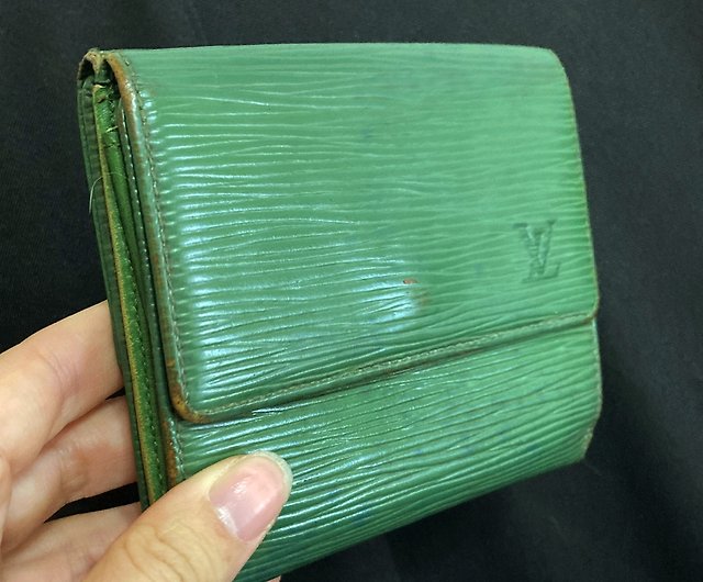 louis vuitton green epi wallet