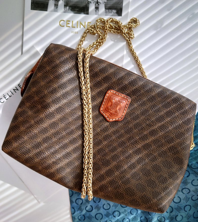 中古包 CELINE 棕花化妝包鏈條包雲朵包斜揹包斜挎包手拿包單肩包 - 側背包/斜背包 - 防水材質 咖啡色