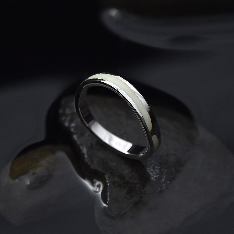 Silver ring enamel - white Shell SHELL WHITE - แหวนทั่วไป - เงิน สีเงิน
