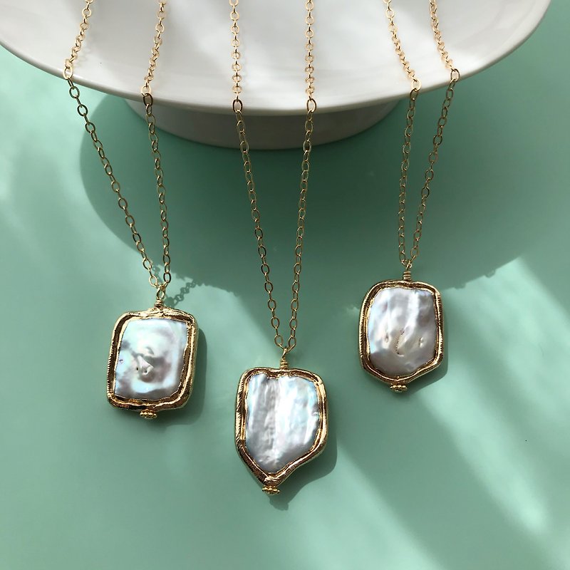 Baroque pearl 14KGF long necklace - 項鍊 - 珍珠 金色