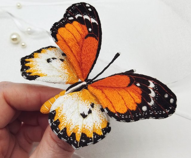 デジタル】2 PDF 青とオレンジの蝶の刺繍パターンのバンドル