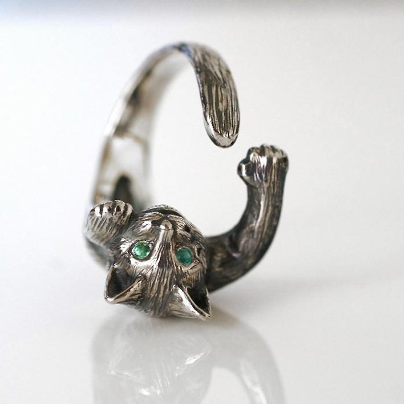猫リング　レオ（エメラルドの瞳） - 戒指 - 其他金屬 