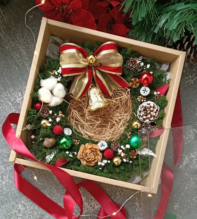 【Bess】Three limited time offer everlasting cedar Christmas wreaths 30x30cm - Dried Flowers & Bouquets - Plants & Flowers Green