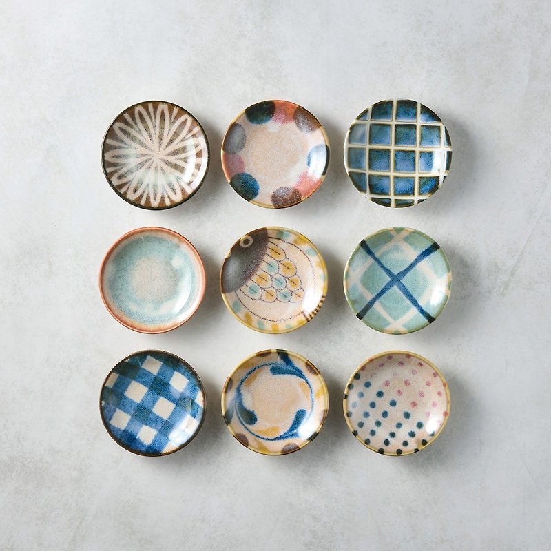 Minoyaki - Brushed Small Plate - Gift Box Set (9 Pieces) - 9cm - Plates & Trays - Porcelain Multicolor