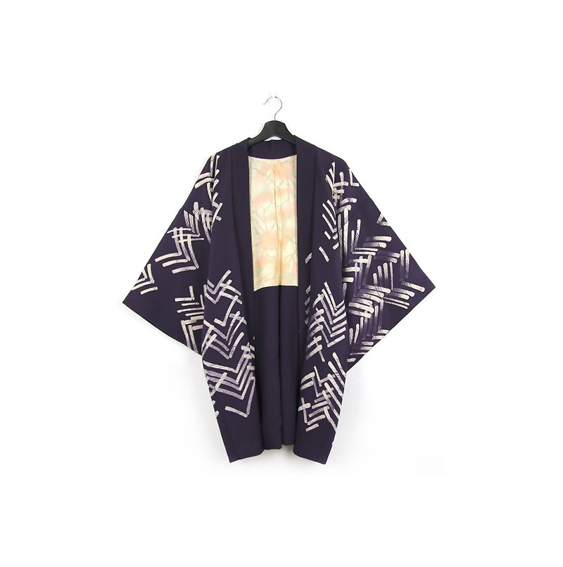 Back to Green-Japan brought back feather weaving deep purple / vintage kimono - เสื้อแจ็คเก็ต - ผ้าไหม 
