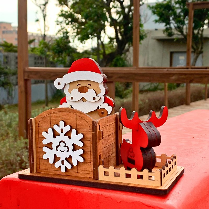 [Christmas Gift] Santa Chimney Pen Holder Christmas Gift Box DIY Handmade Material Pack Exchange Gift - Wood, Bamboo & Paper - Wood Brown