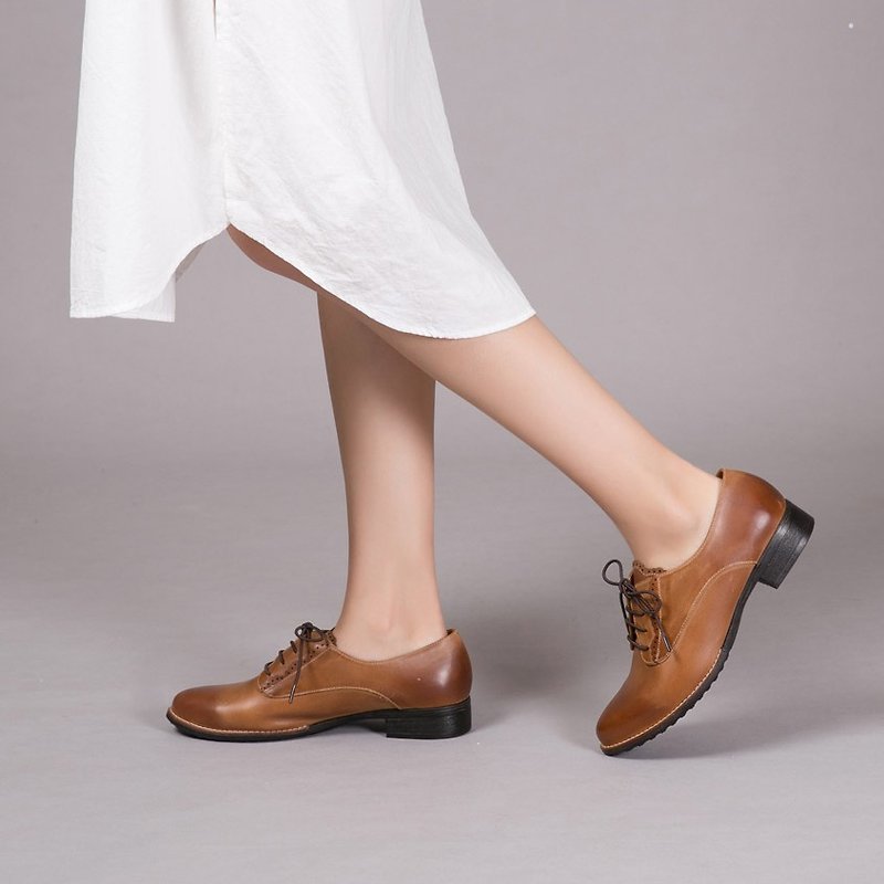 [British Slow Half Beat] Hollow Piping Leather Oxford Shoes_Caramel Cream (Last pair No. 23) - รองเท้าอ็อกฟอร์ดผู้หญิง - หนังแท้ สีนำ้ตาล