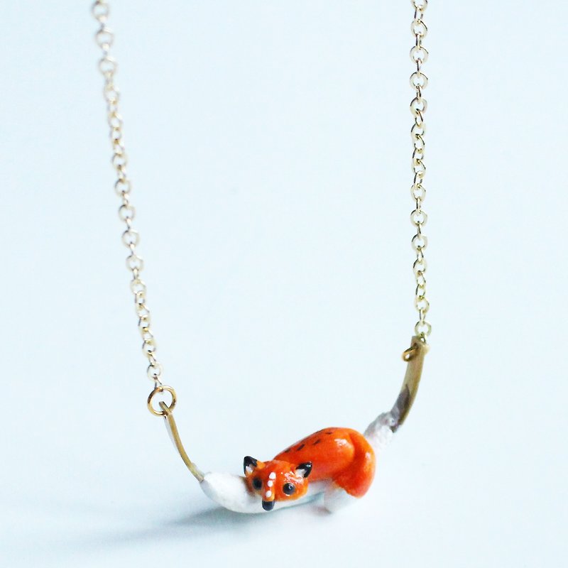 Fox necklace - polymer clay handmade necklace - สร้อยคอ - ดินเผา สีส้ม
