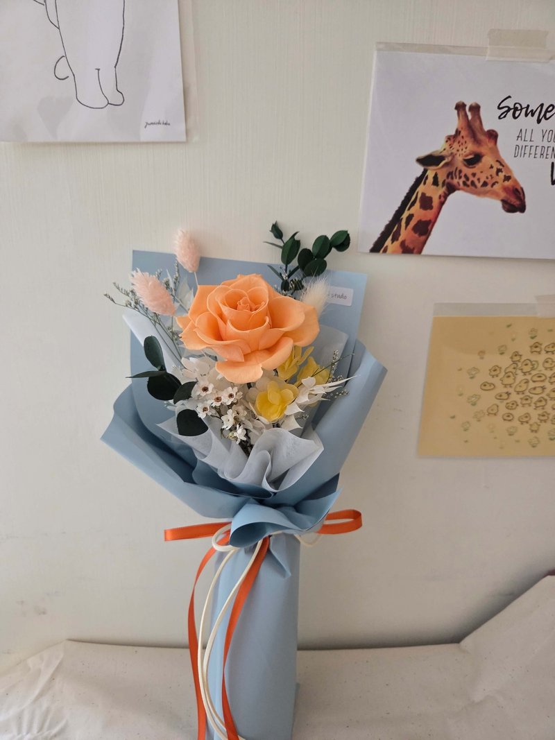 橙日藍空。單朵永生玫瑰花束 - 乾燥花/永生花 - 植物．花 